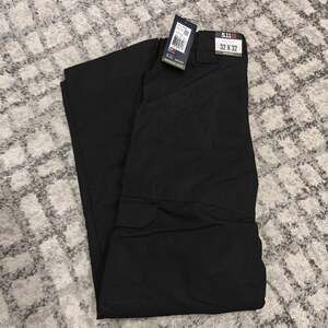 NWT 5.11 Tactical Taclite Pro Pants Mens 32x32 Black Cargo Work Outdoor 74273